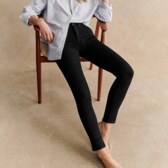 Sezane Slim Parfait Jeans in Black size 30 NWT - Picture 1 of 10